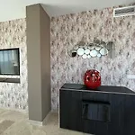 公寓 Penthouse With Stunning Sea View Terrace 马尼尔瓦