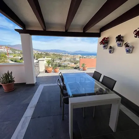 Penthouse With Stunning Sea View Terrace Appartamento