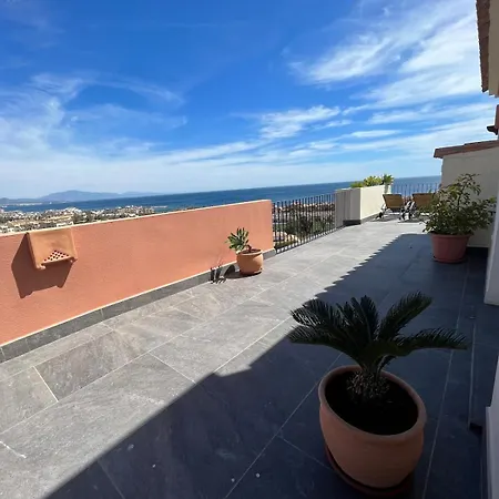 Appartamento Penthouse With Stunning Sea View Terrace *